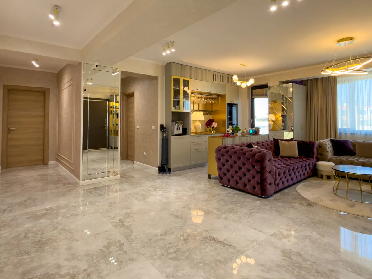 Apartament 5 camere de vânzare, Tomis Plus - fotografie proprietate
